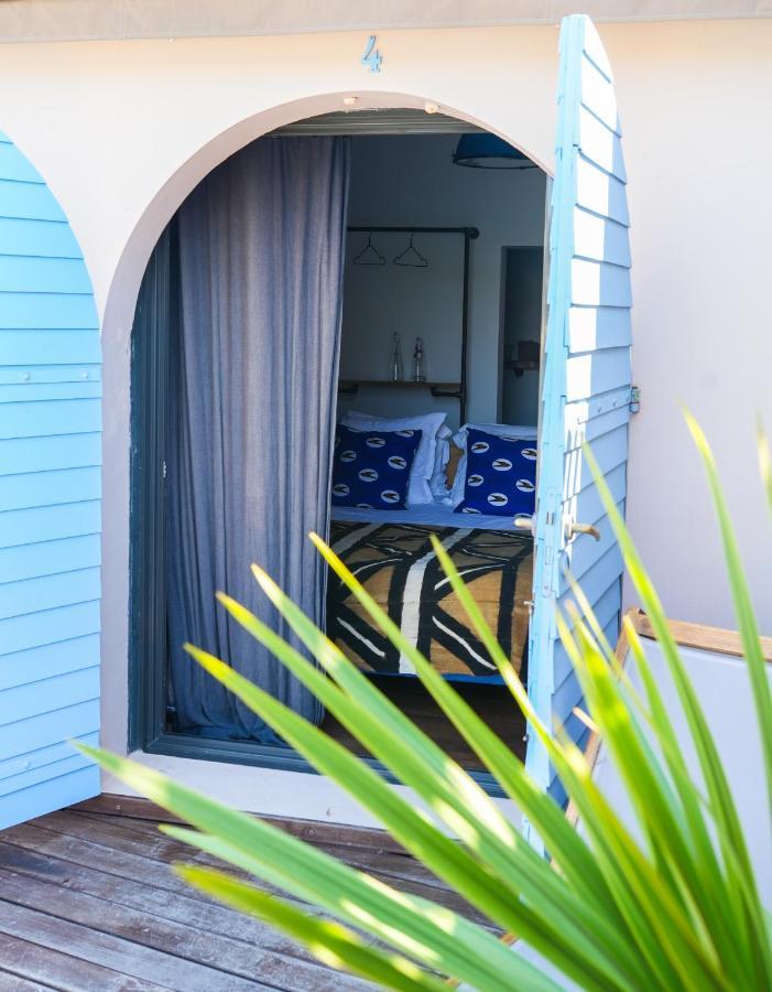 O Petit Monde Hotel Sanary-sur-Mer Exterior foto