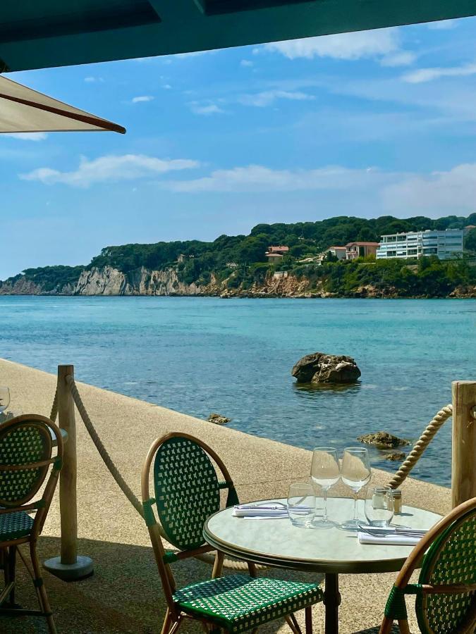 O Petit Monde Hotel Sanary-sur-Mer Exterior foto